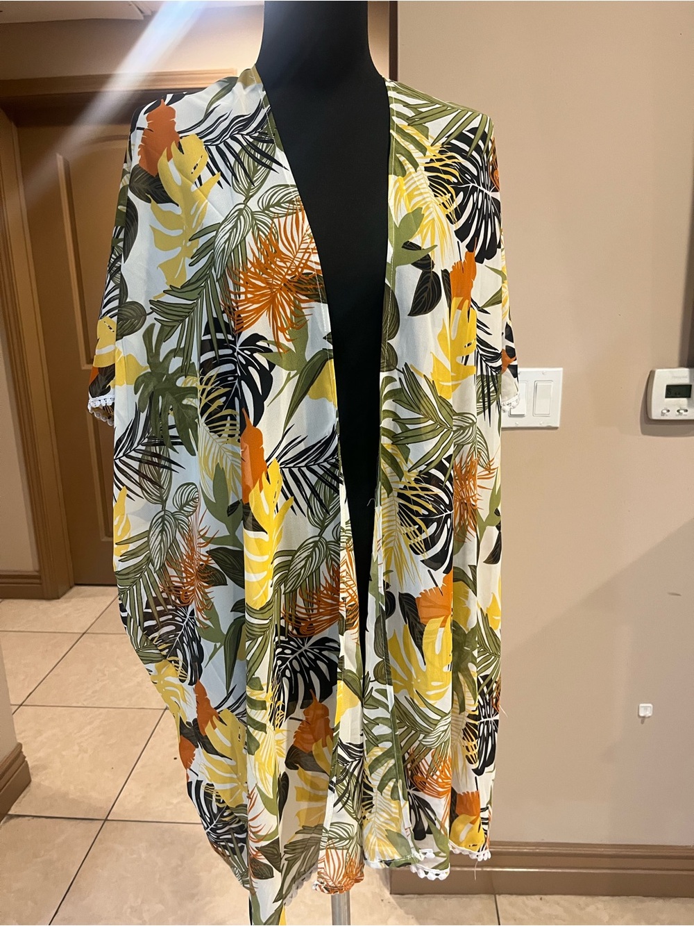 Roommates Tropical Leaf Kimono in White, Yellow, Olive & Black